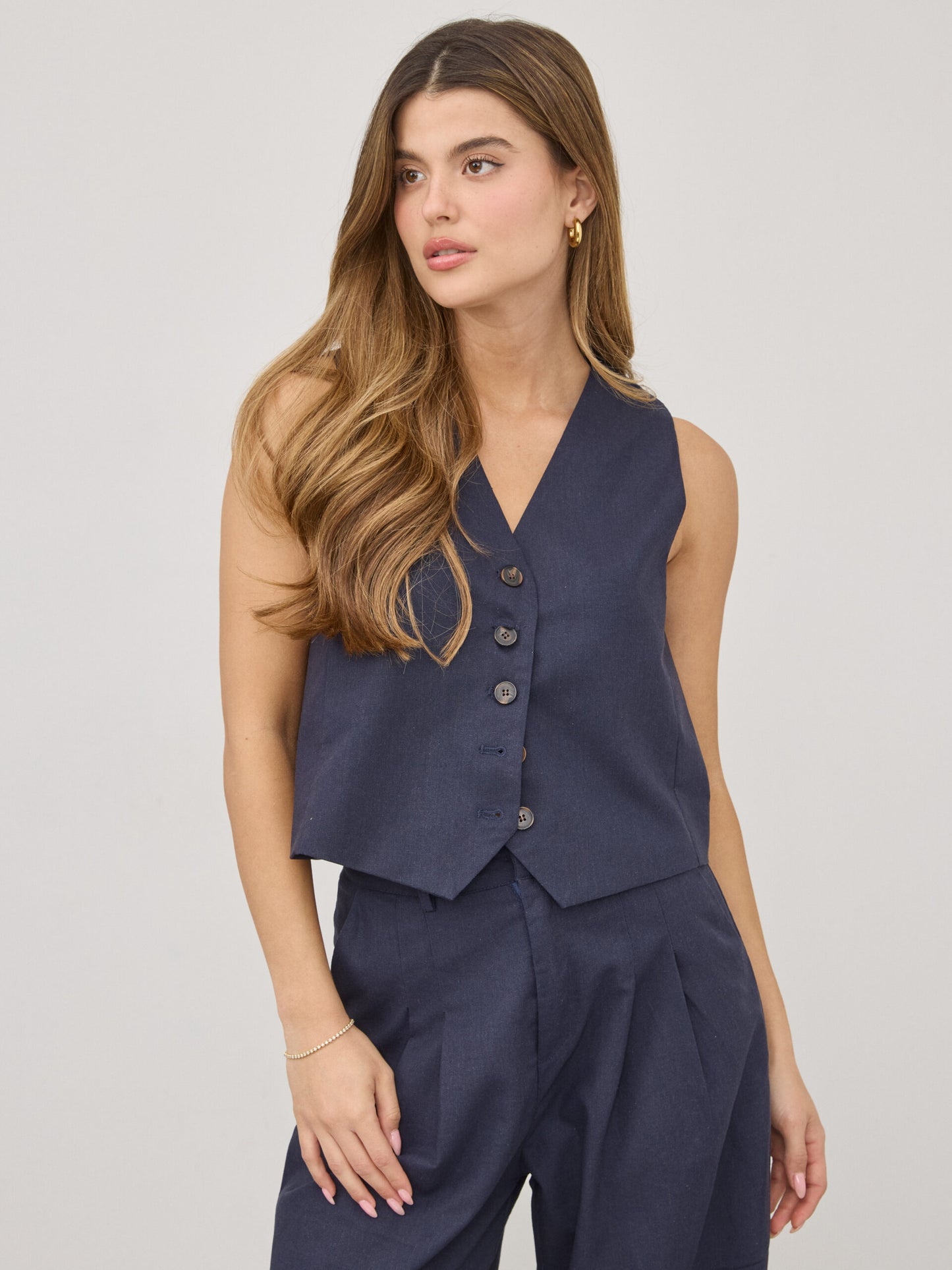 ווסט מחוייט מלאני | כחול