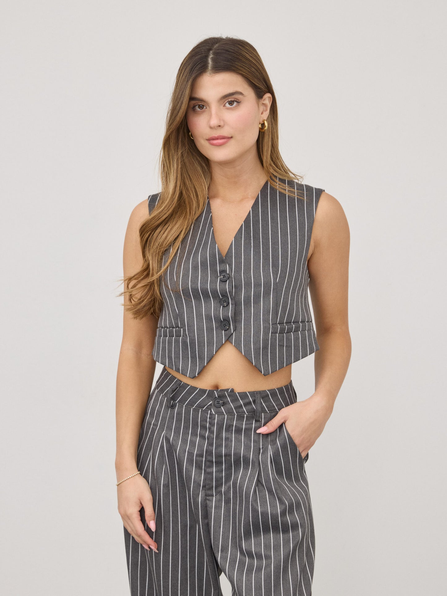 ווסט פסים ארין | אפור