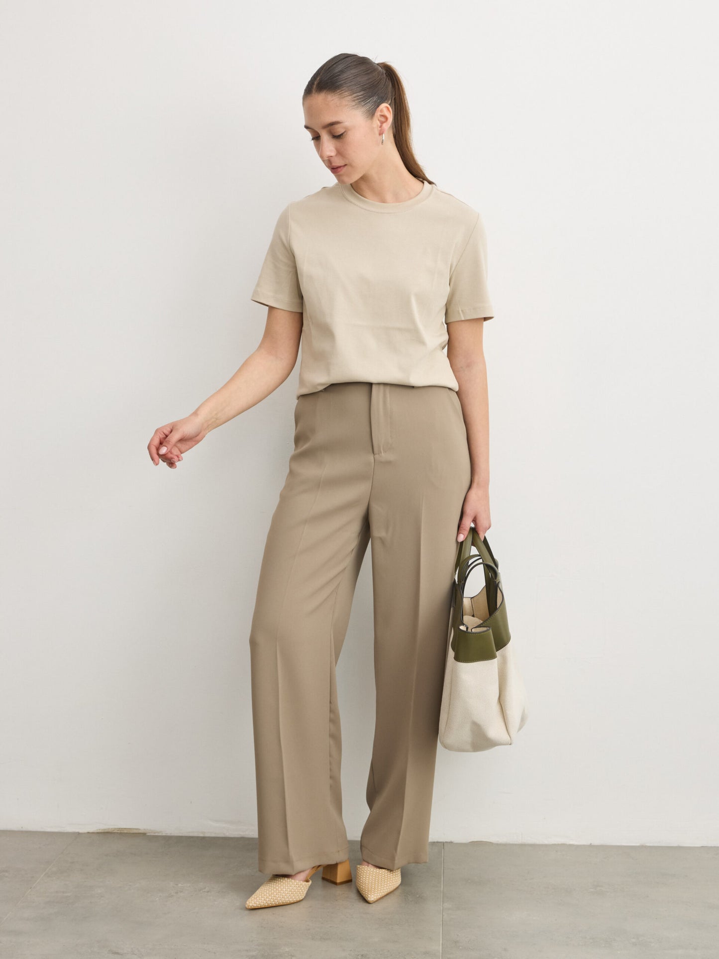 נעלי עקב נולאן | קש