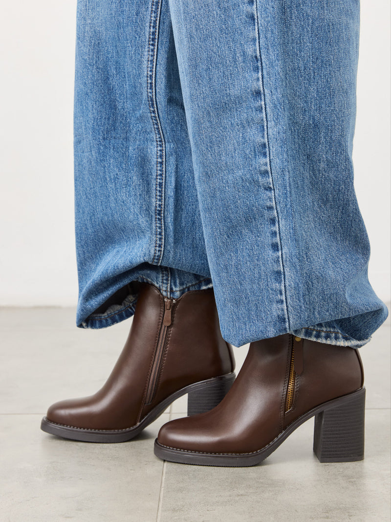 מגפוני עקב סיאל | חום