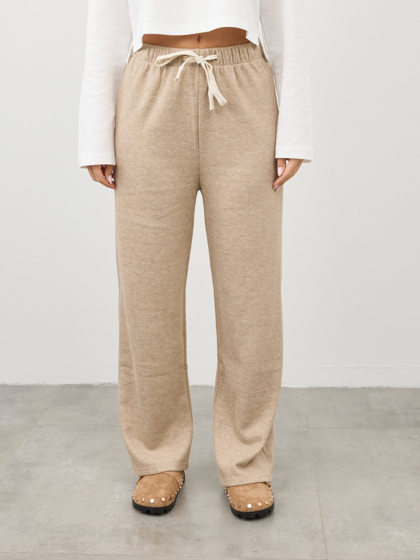 מכנסיים ארוכים ברנה | בז'