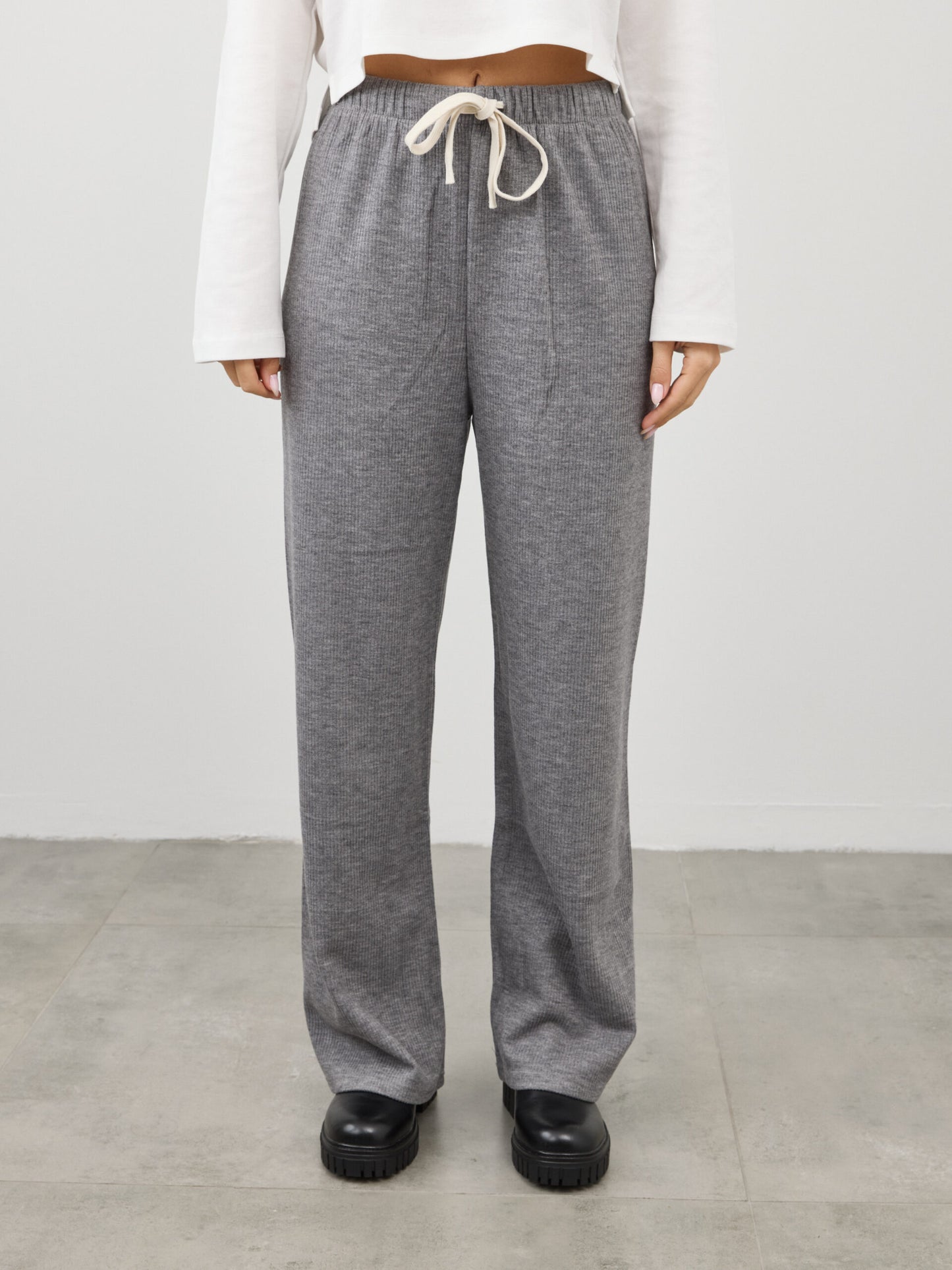 מכנסיים ארוכים ברנה | אפור