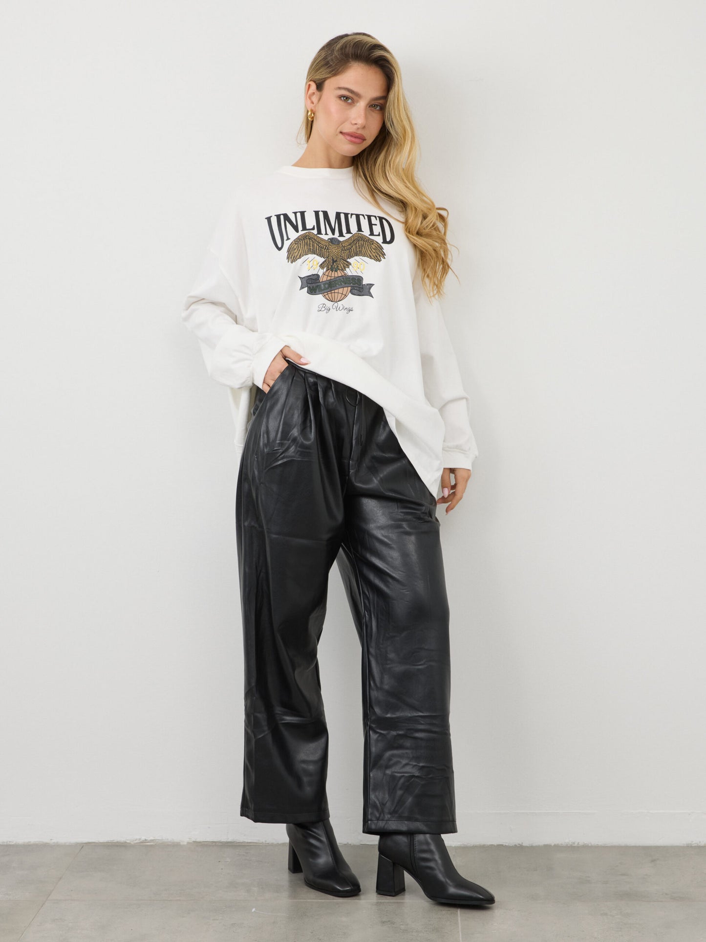 מכנסיים דמוי עור ארוכים דמי | שחור