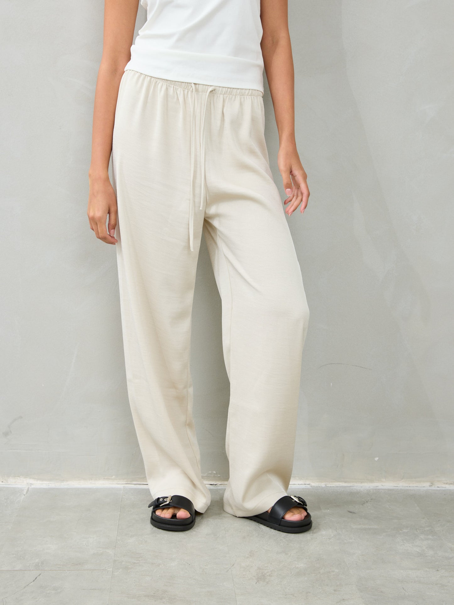 מכנסי מיילו | בז'