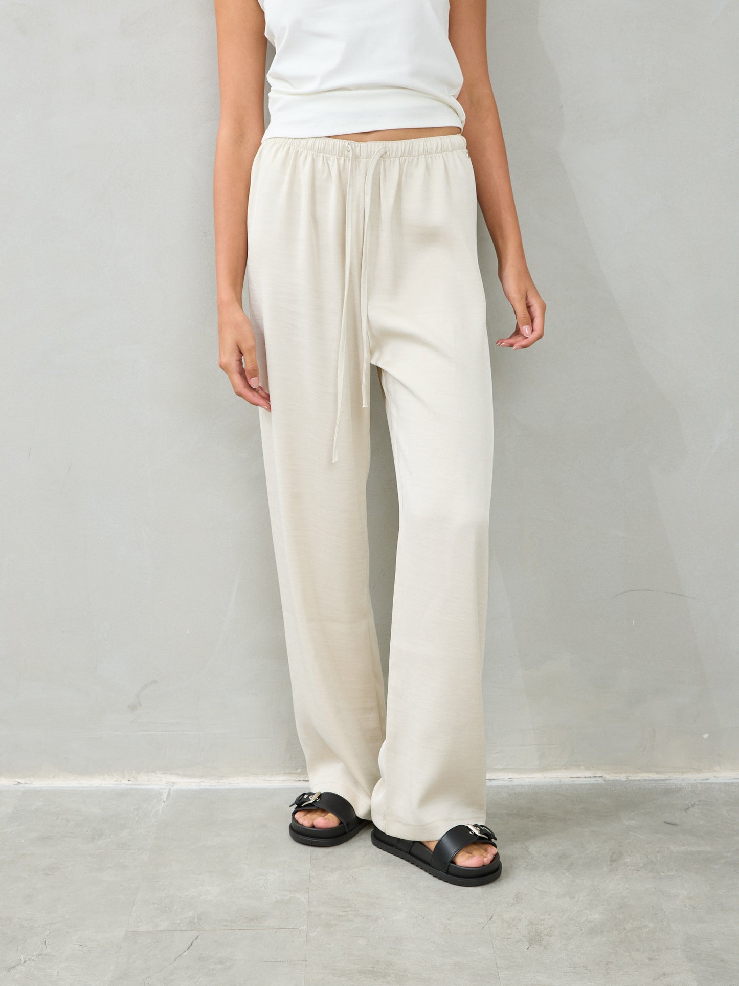 מכנסי מיילו | בז'