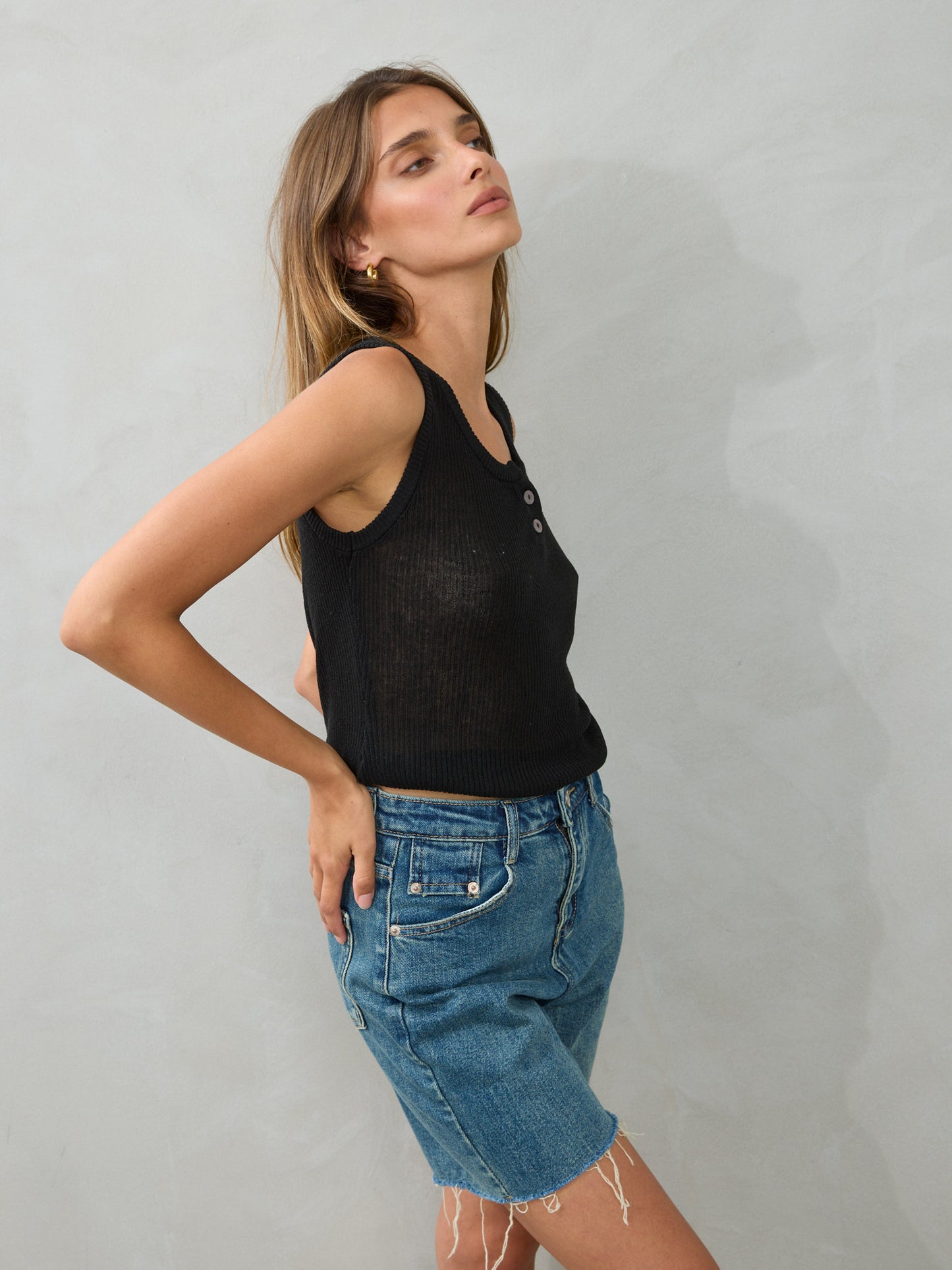 גופיית בייסיק ריו | שחור