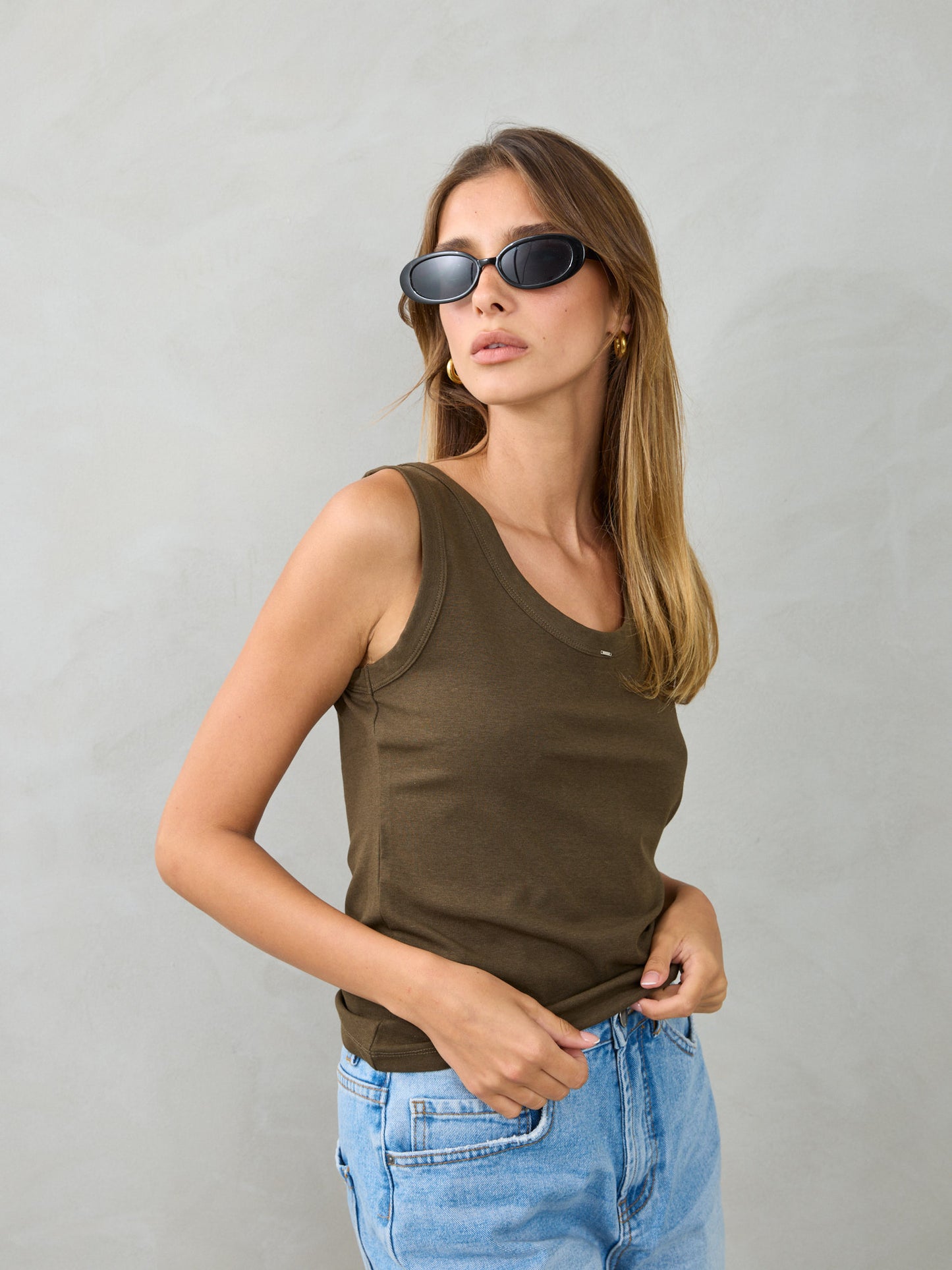 גופיית בייסיק לורי | ירוק