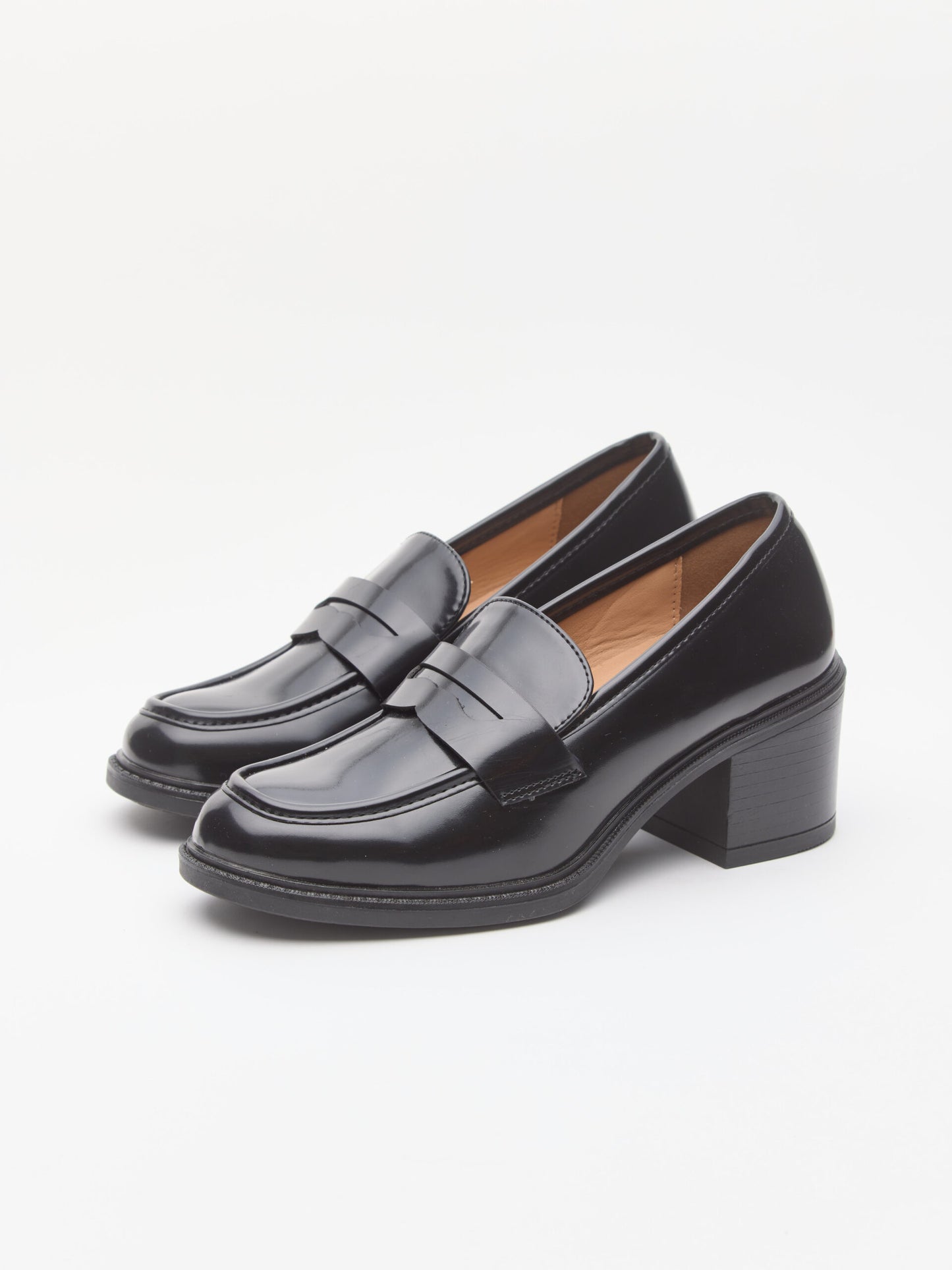 מוקסין עקב אנטון | שחור לק