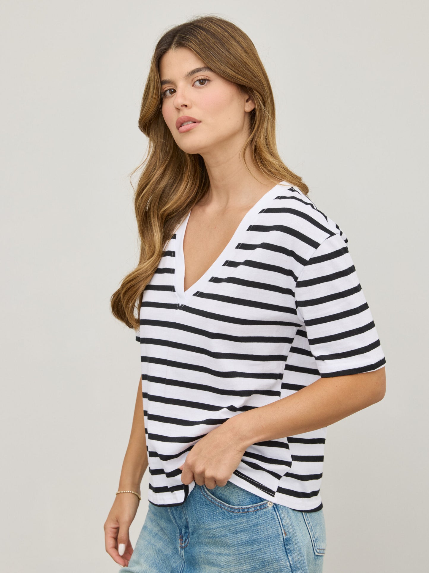 טישירט בייסיק פרדי | פסים