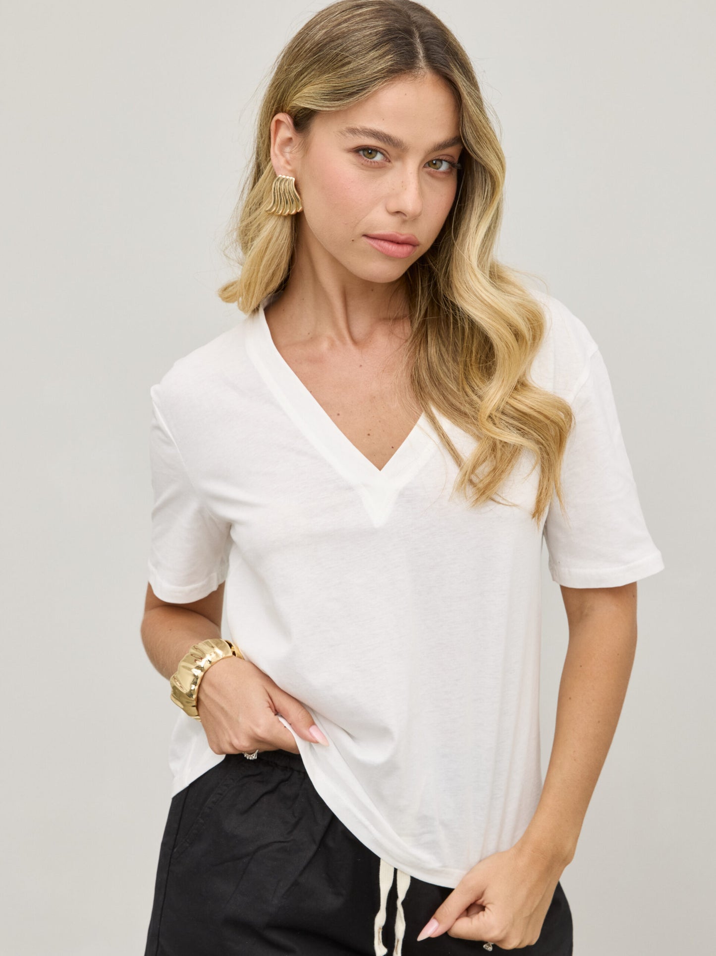 טישירט בייסיק פרדי | לבן