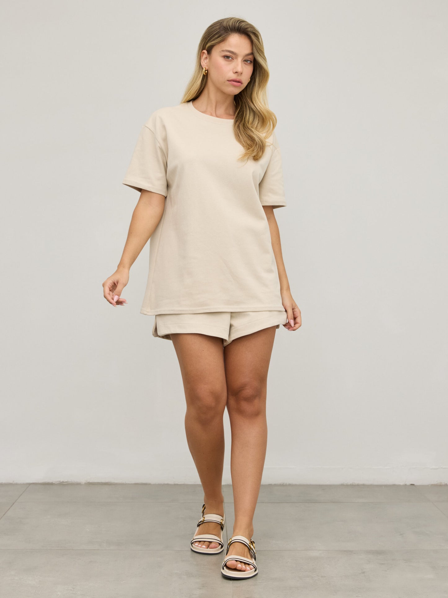 חליפת דייזי | בז'