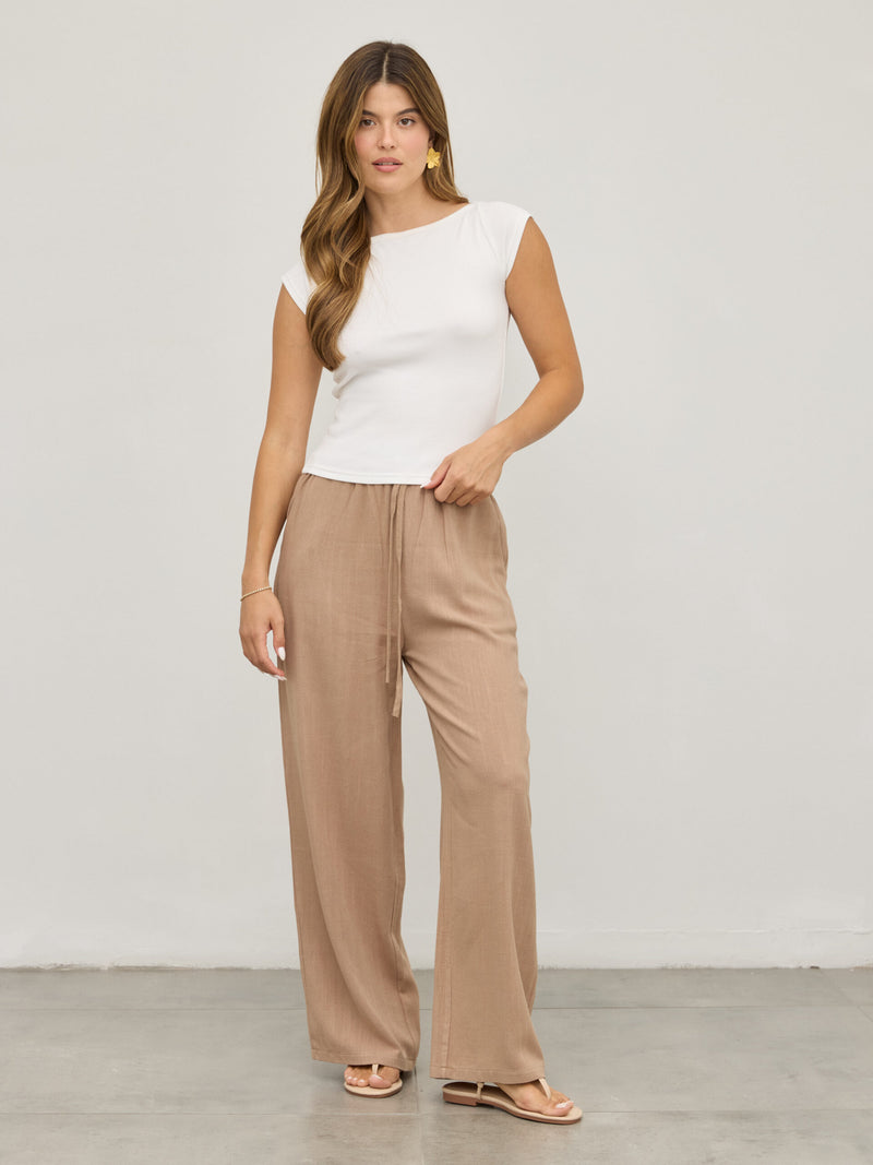 טישירט בייסיק זואי | לבן