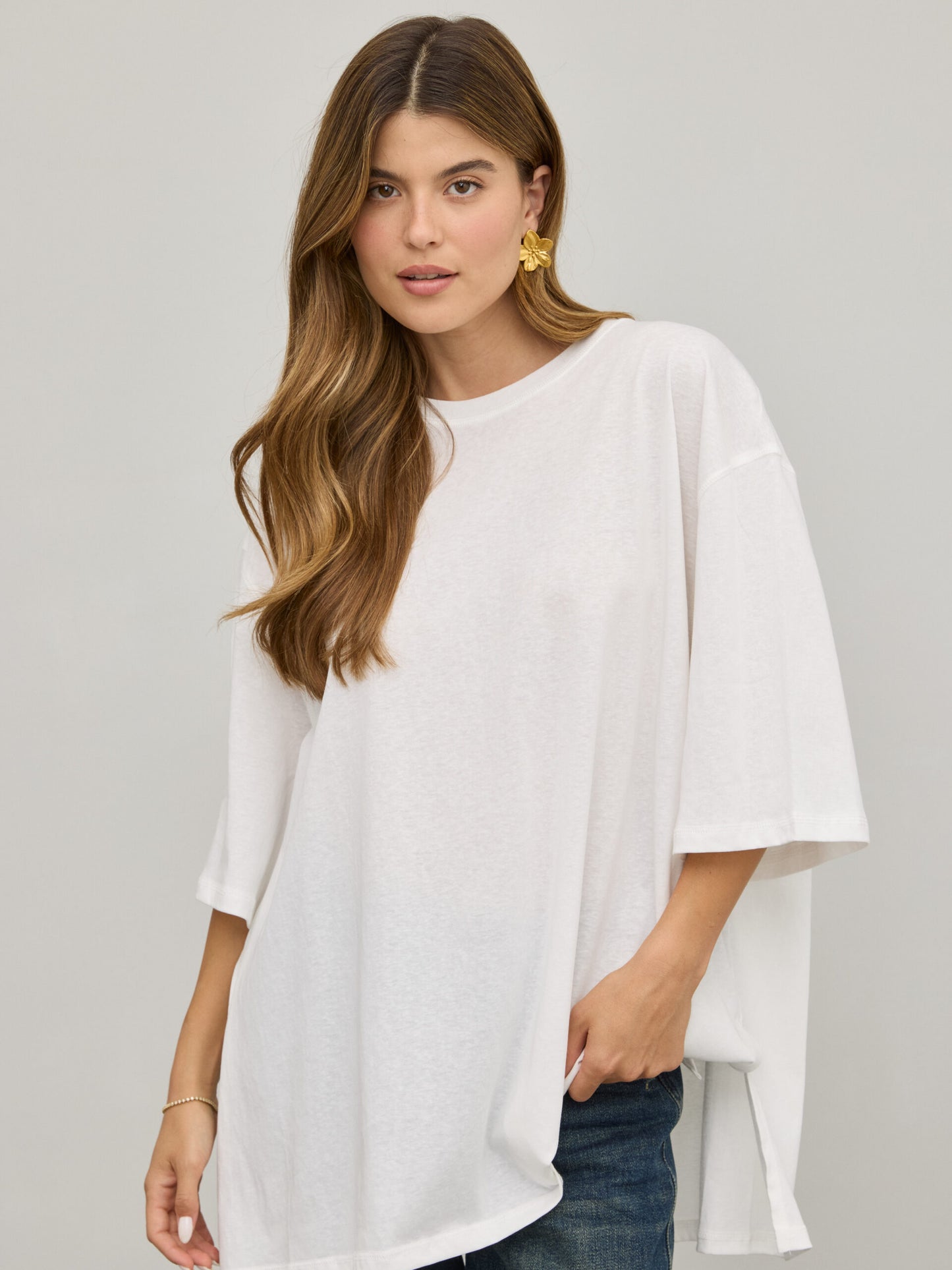 טישירט בייסיק אוברסייז אייד | לבן