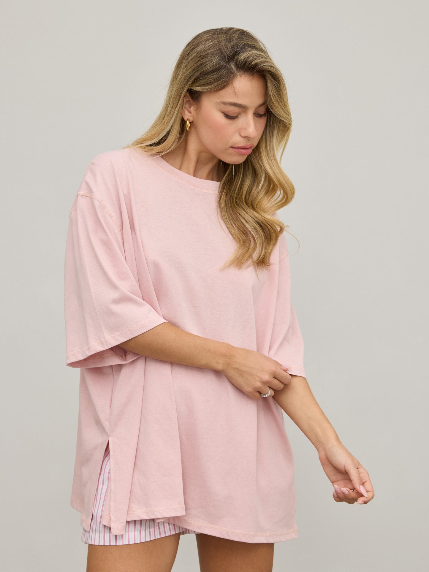 טישירט בייסיק אוברסייז אייד | ורוד