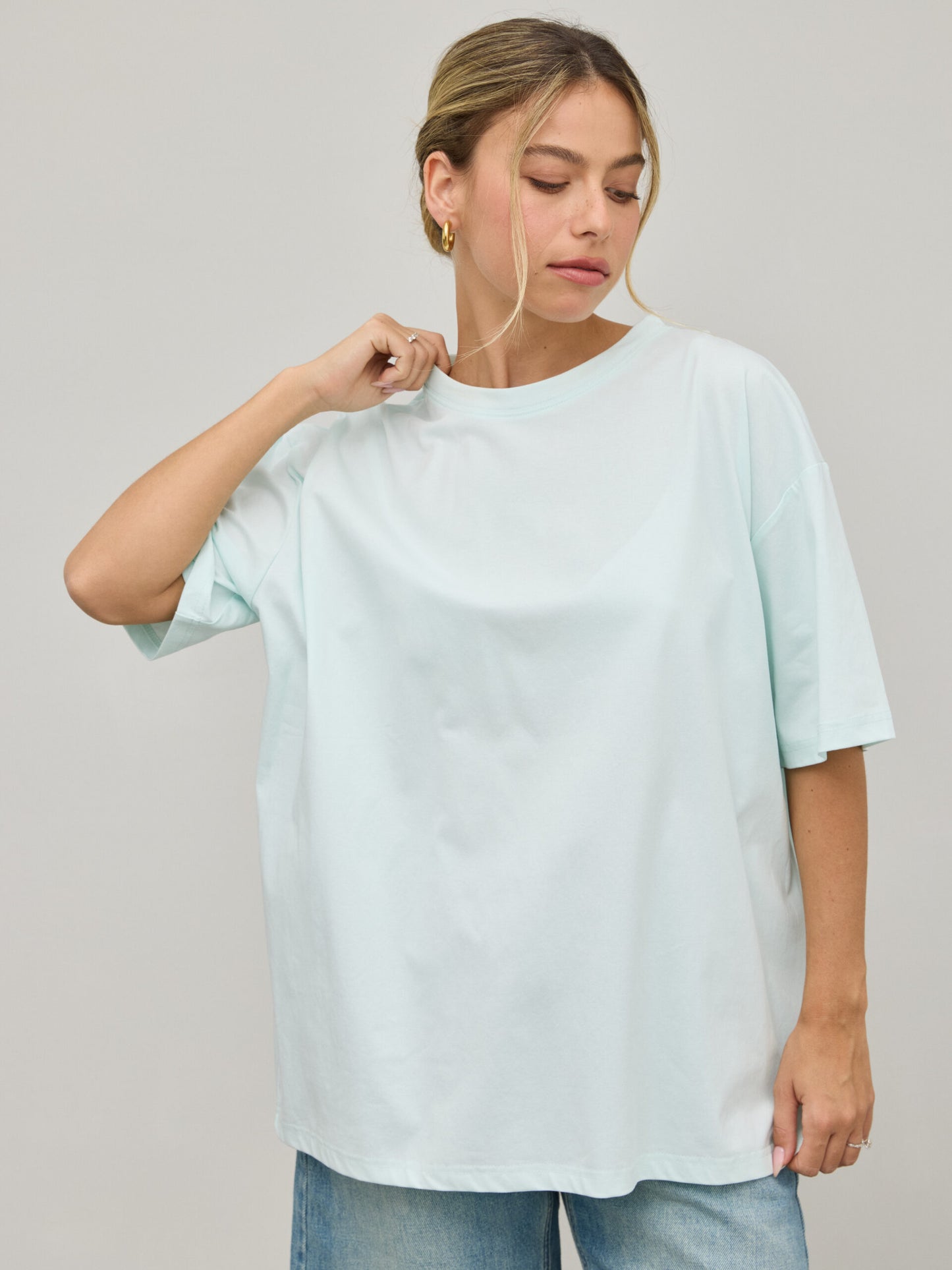 טישירט בייסיק אוברסייז נואלי | תכלת