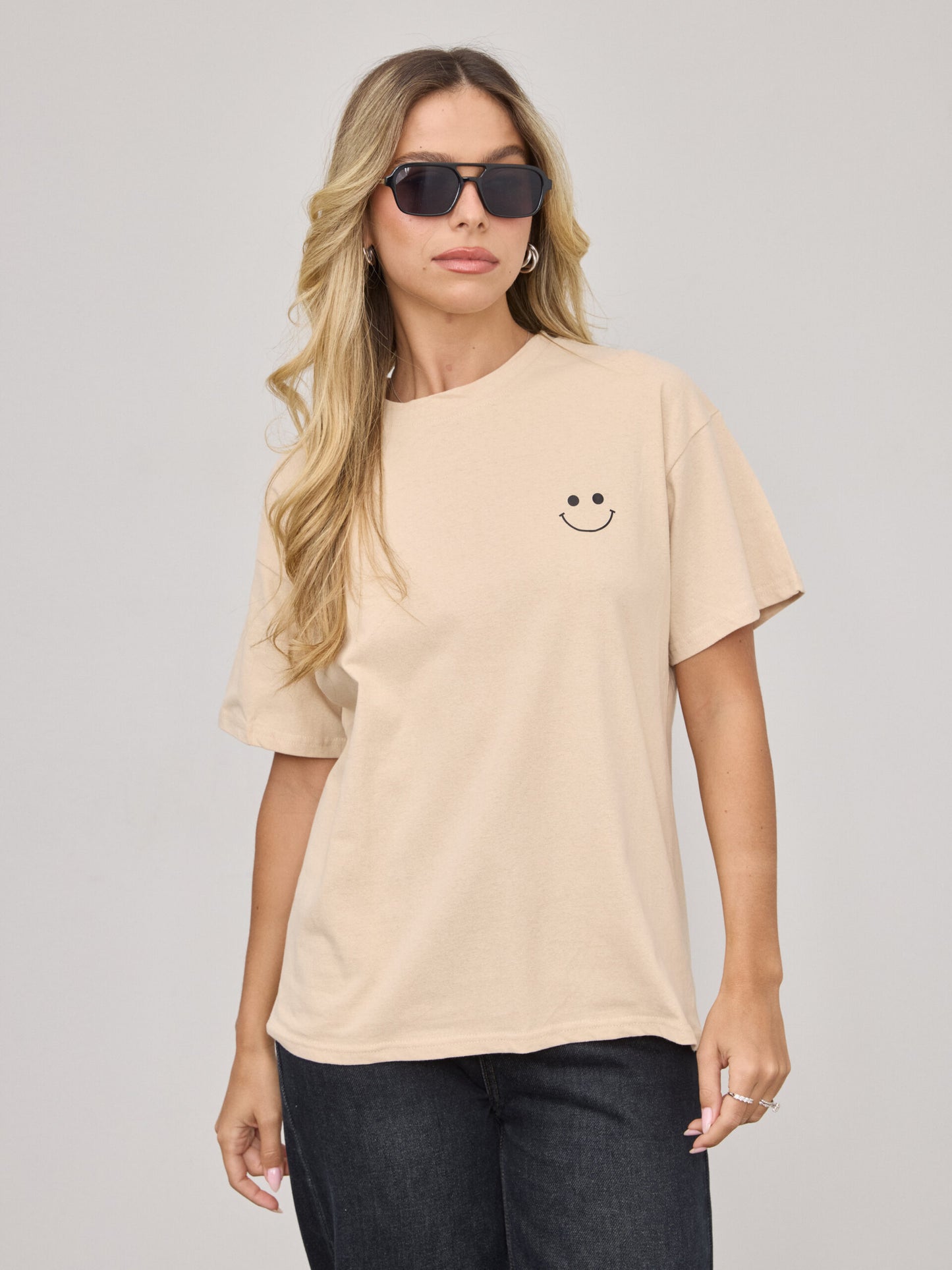 טישירט הדפס סמיילי הוליס | בז'