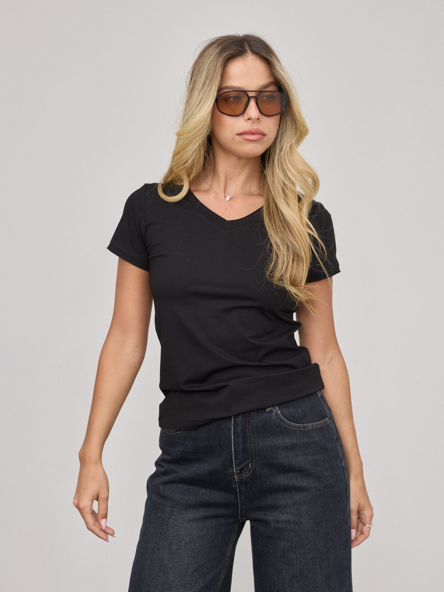 טישירט בייסיק דמון | שחור