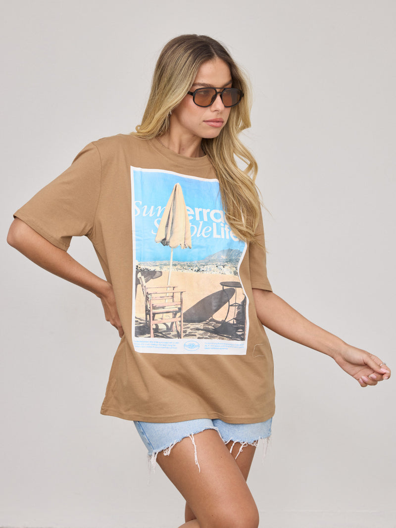 טישירט הדפס SUN TERRANCE | חום