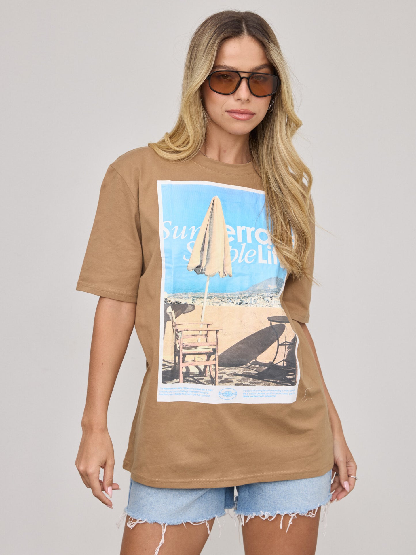 טישירט הדפס SUN TERRANCE | חום