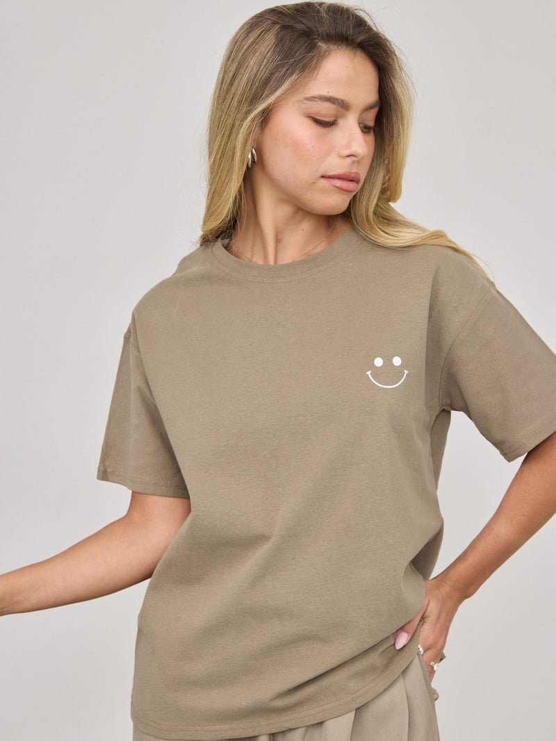 טישירט הדפס סמיילי הוליס | ירוק
