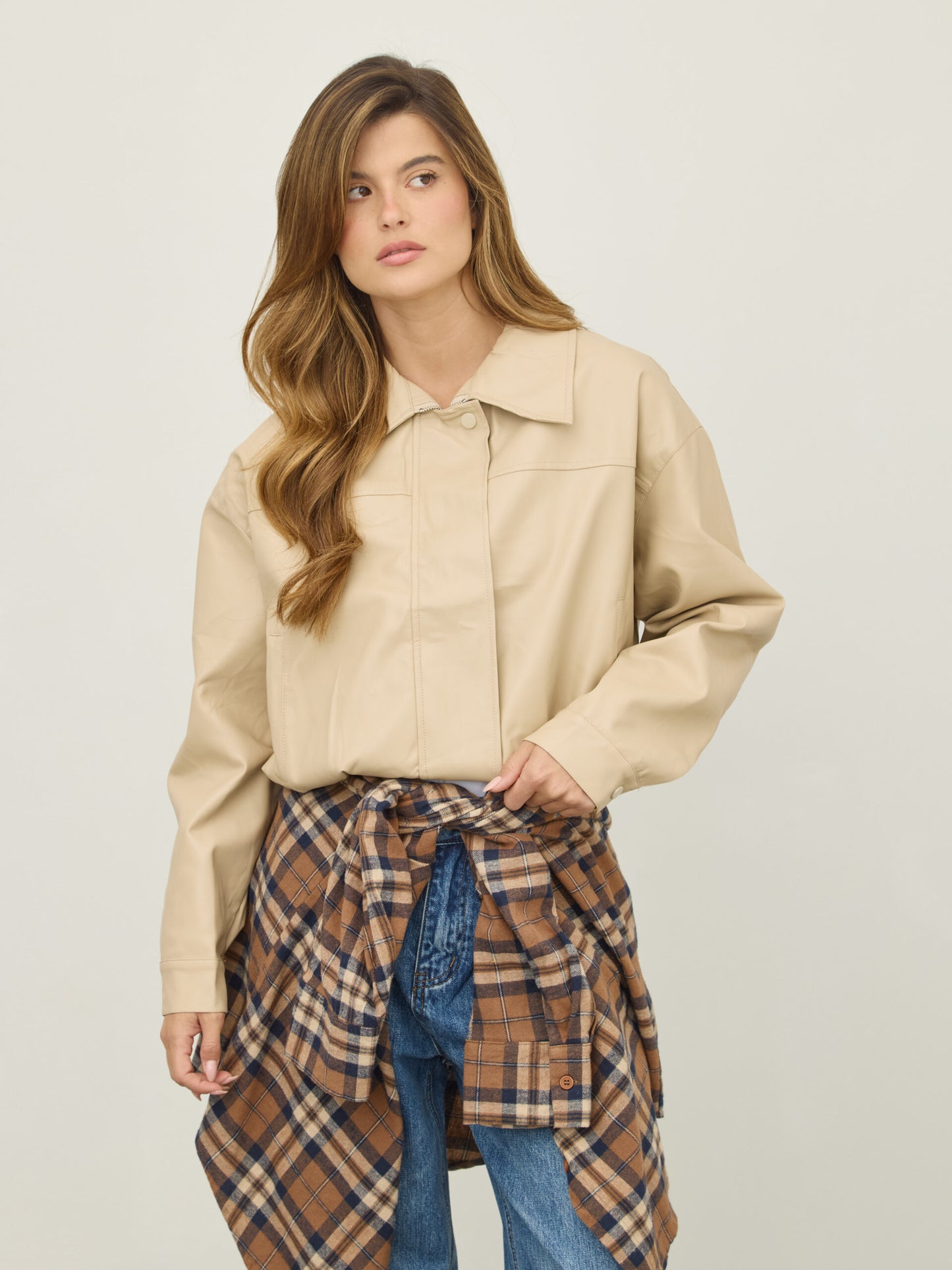 ג'קט דמוי עור בונו | בז'