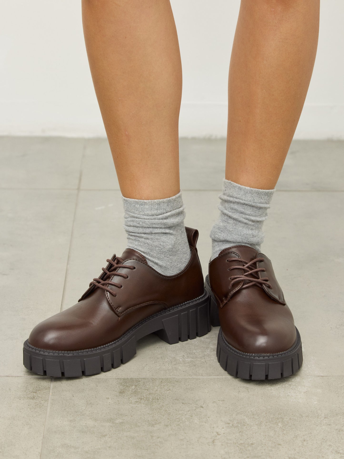 אוקספורד סוליית טרקטור גלוריה I חום