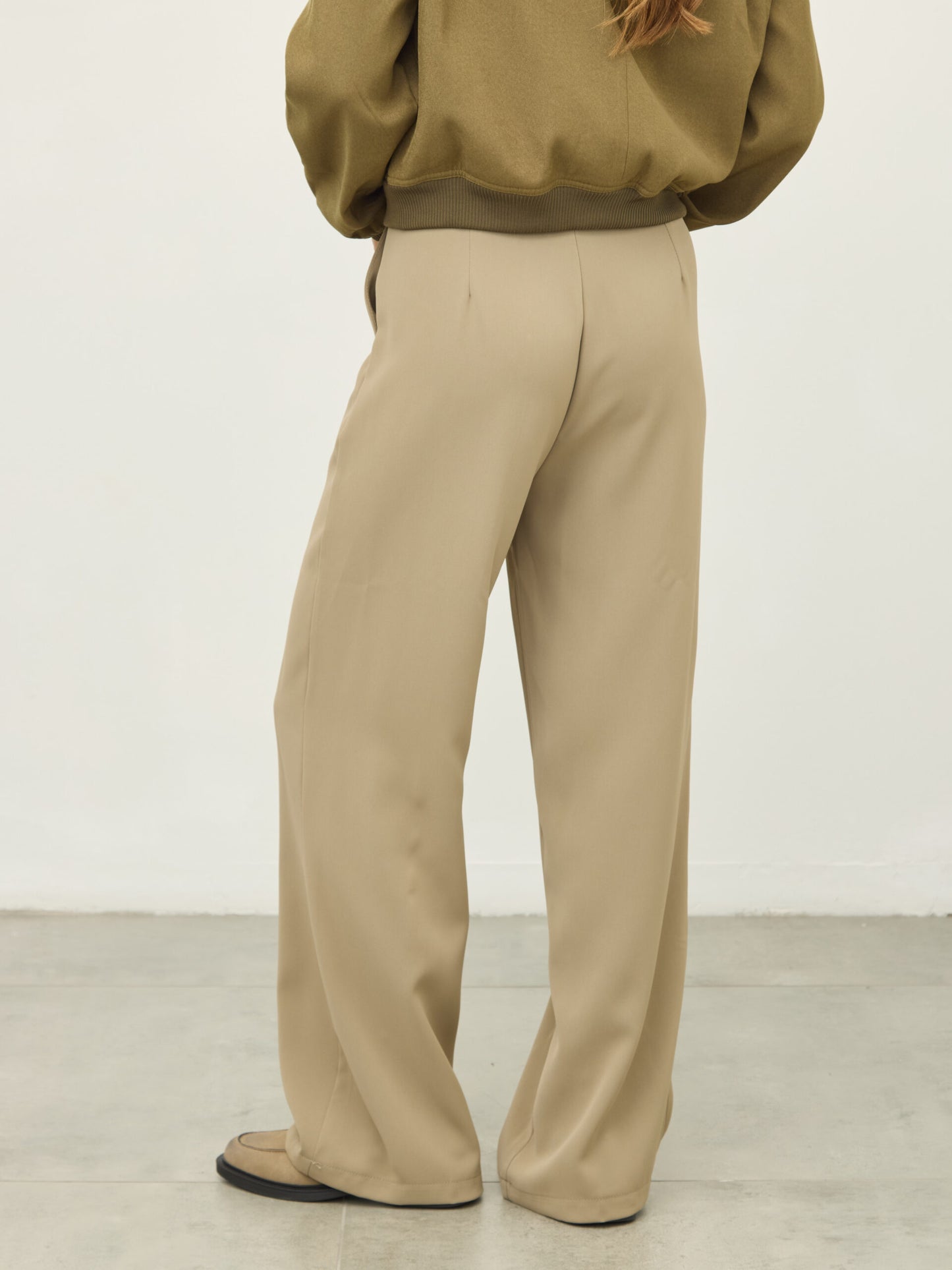 מכנסיים ארוכים מחוייטים גארט | חאקי