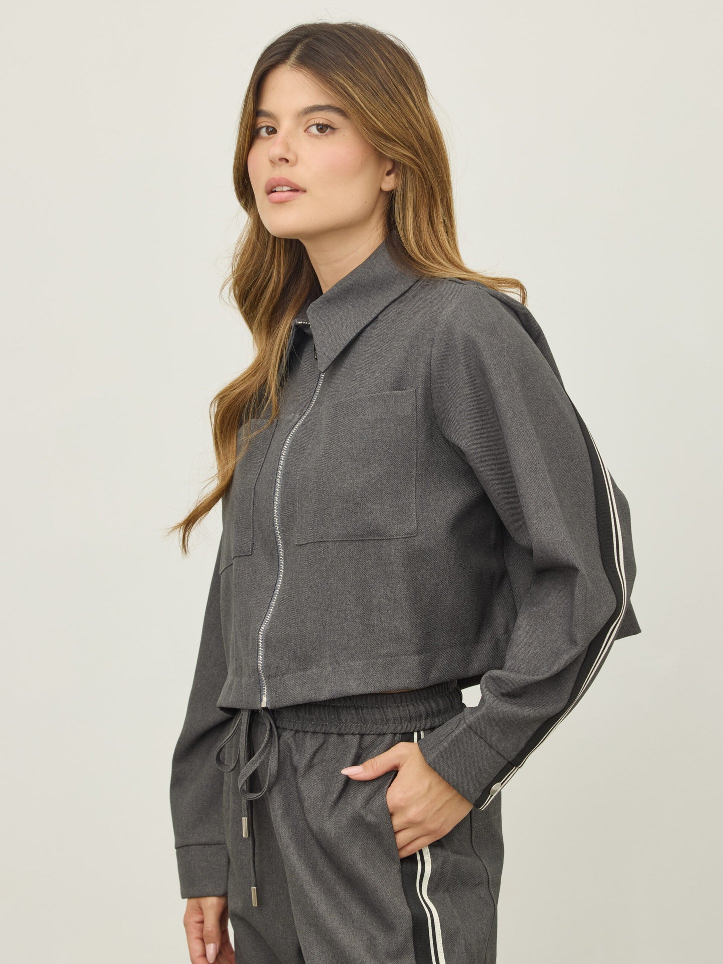 ג'קט ליאו | אפור