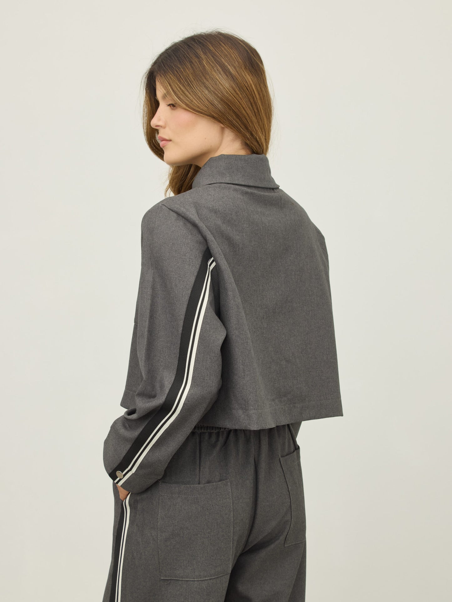 ג'קט ליאו | אפור