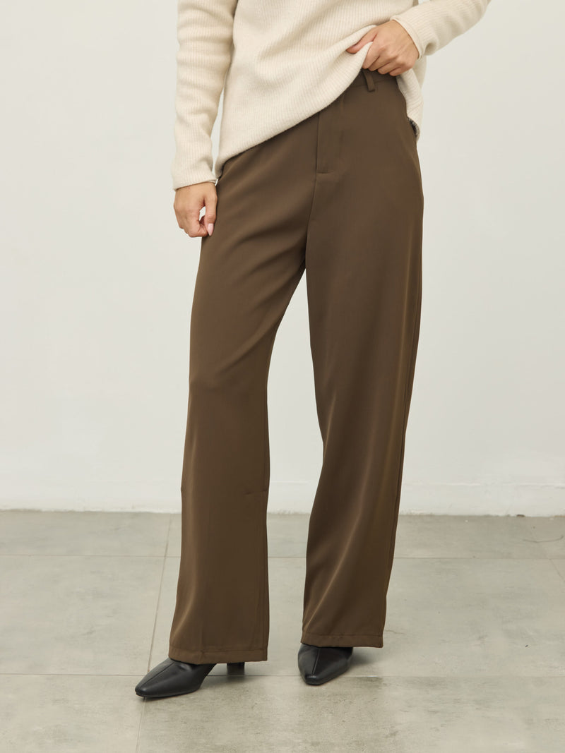 מכנסיים ארוכים מחוייטים גארט | חום