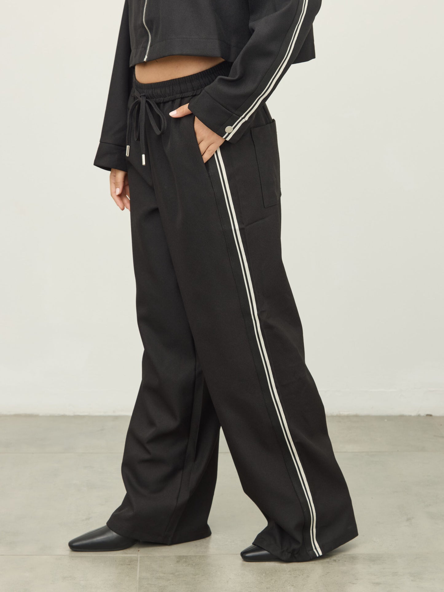 מכנסיים ארוכים ליאו | שחור