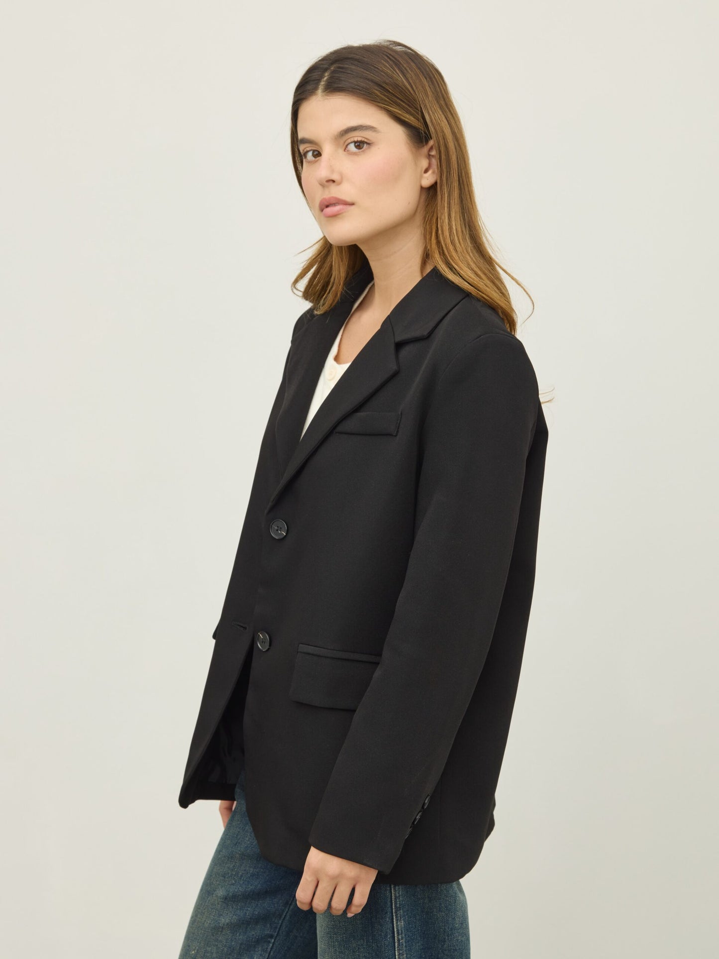 בלייזר מחוייט סיינה | שחור