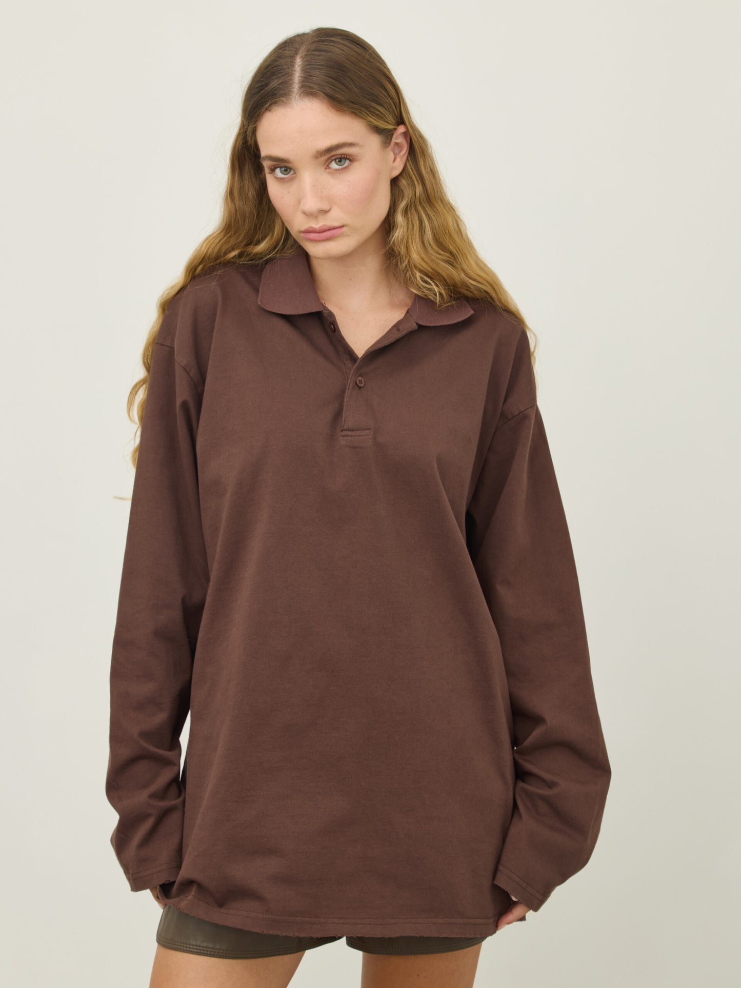 חולצת פולו קלווין | חום