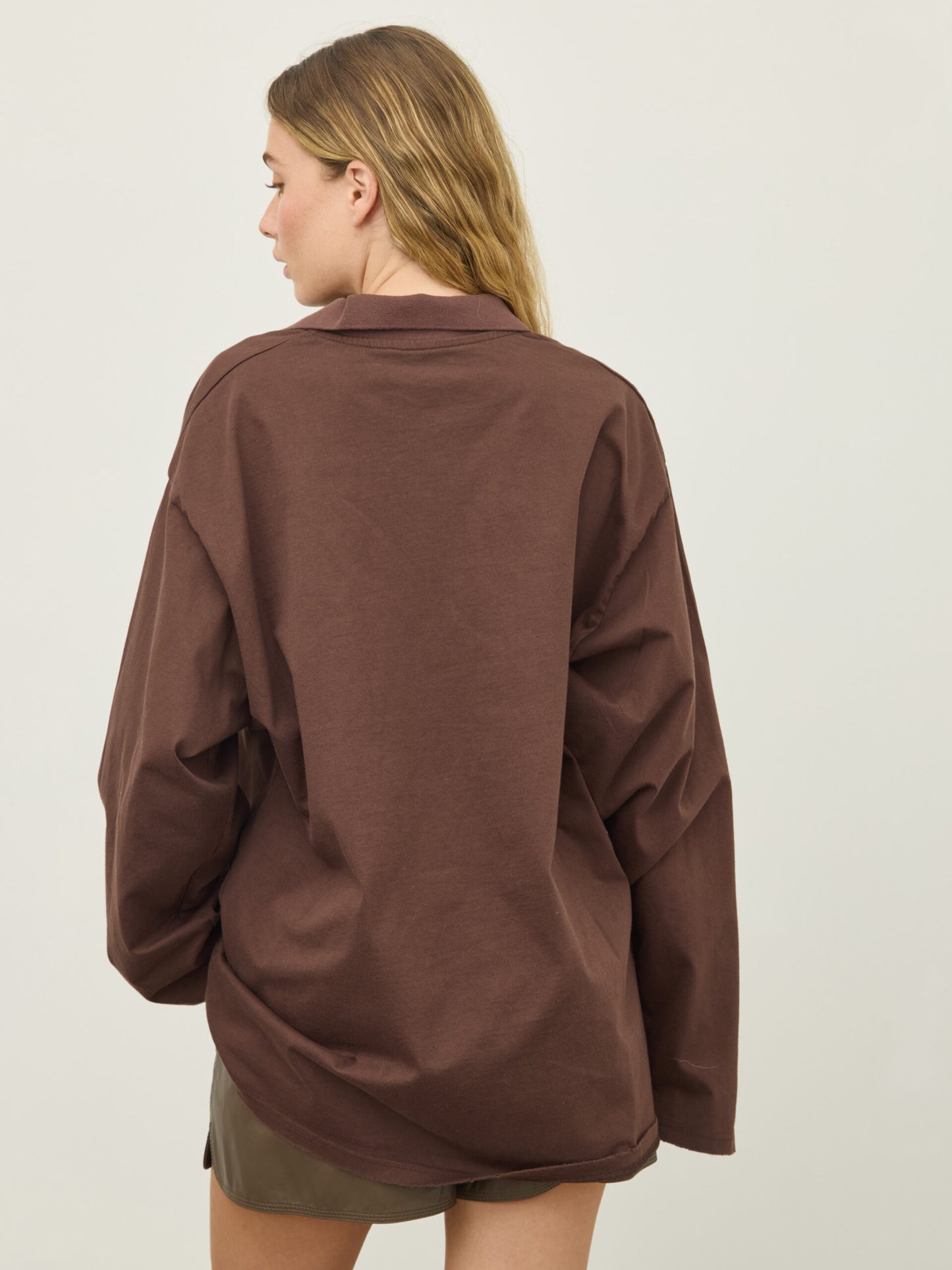 חולצת פולו קלווין | חום