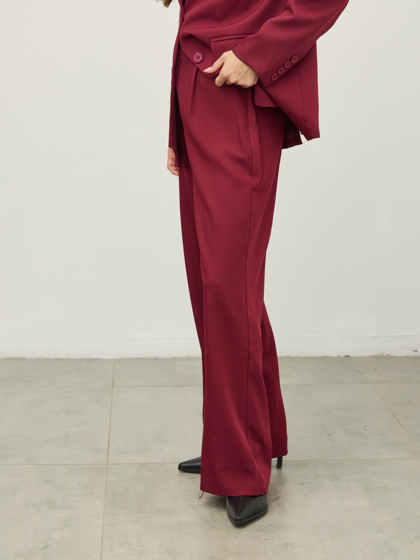 מכנסיים מחוייטים סיינה | בורדו
