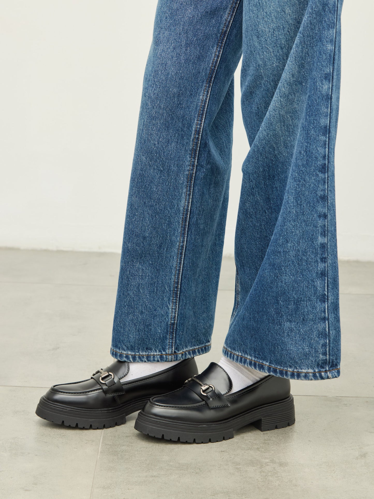 מוקסין סוליית טרקטור לאבלי | שחור