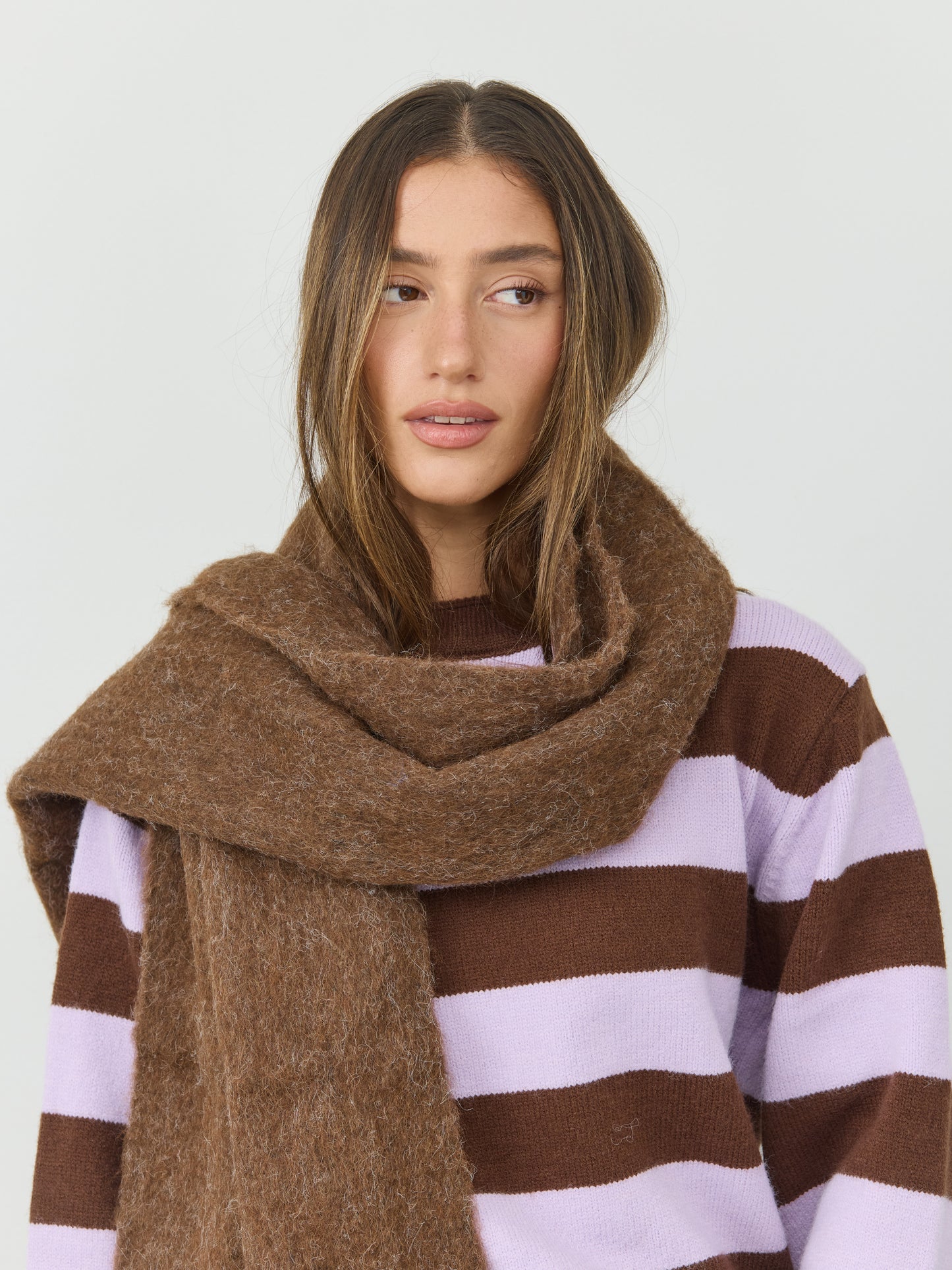 צעיף צמר | חום