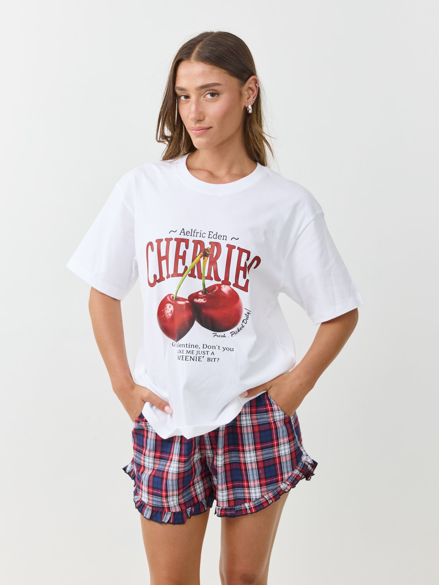 טישירט אוברסייז הדפס CHERRIES | לבן