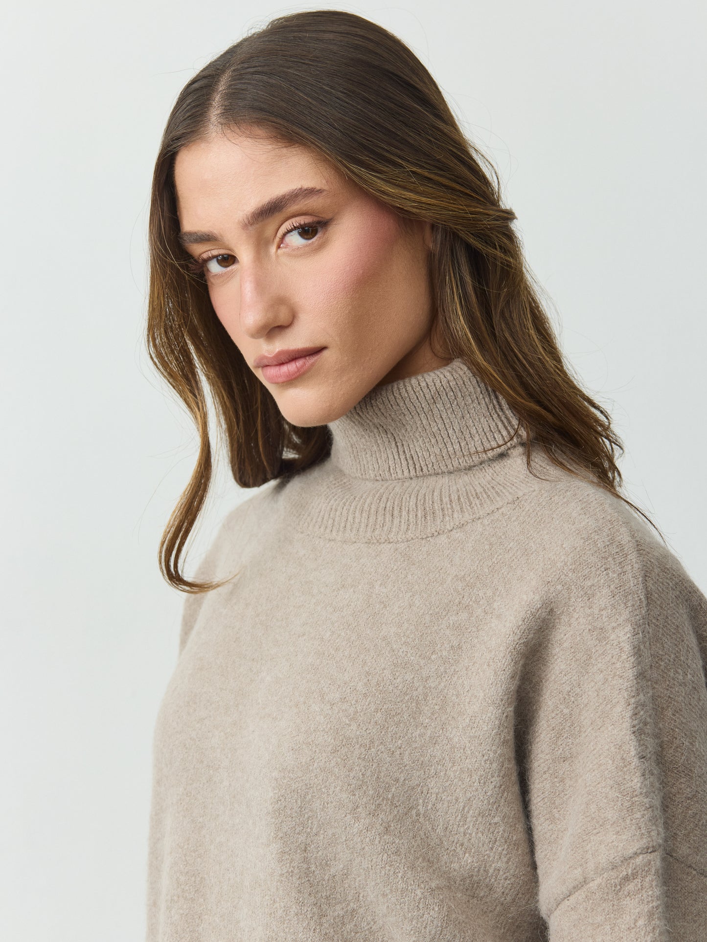 סוודר גולף רורי | חאקי