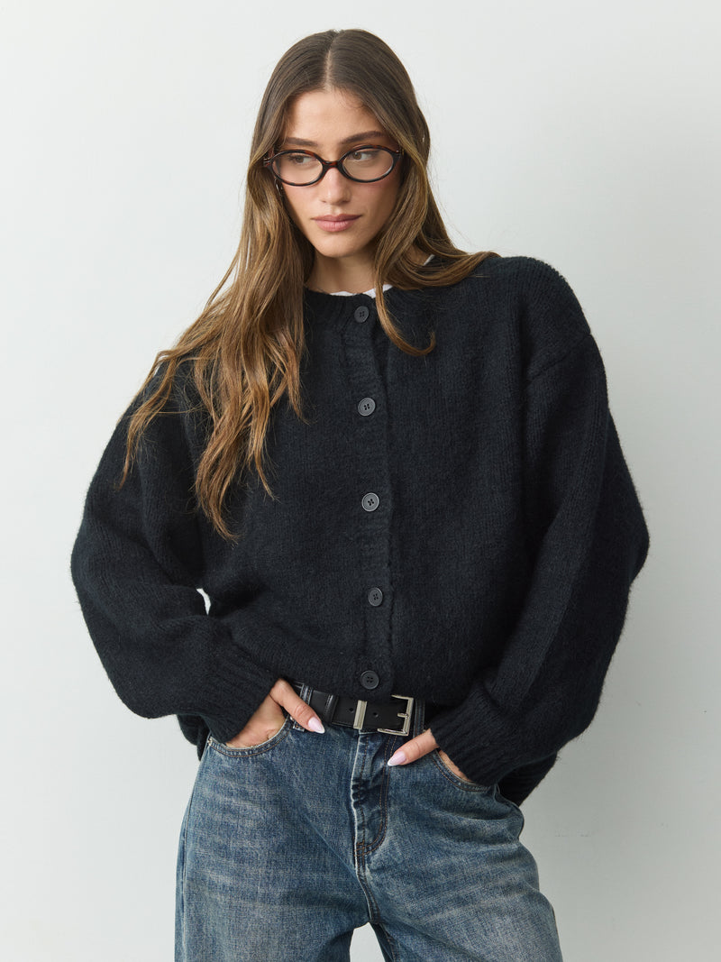 קרדיגן ורוניקה  | שחור