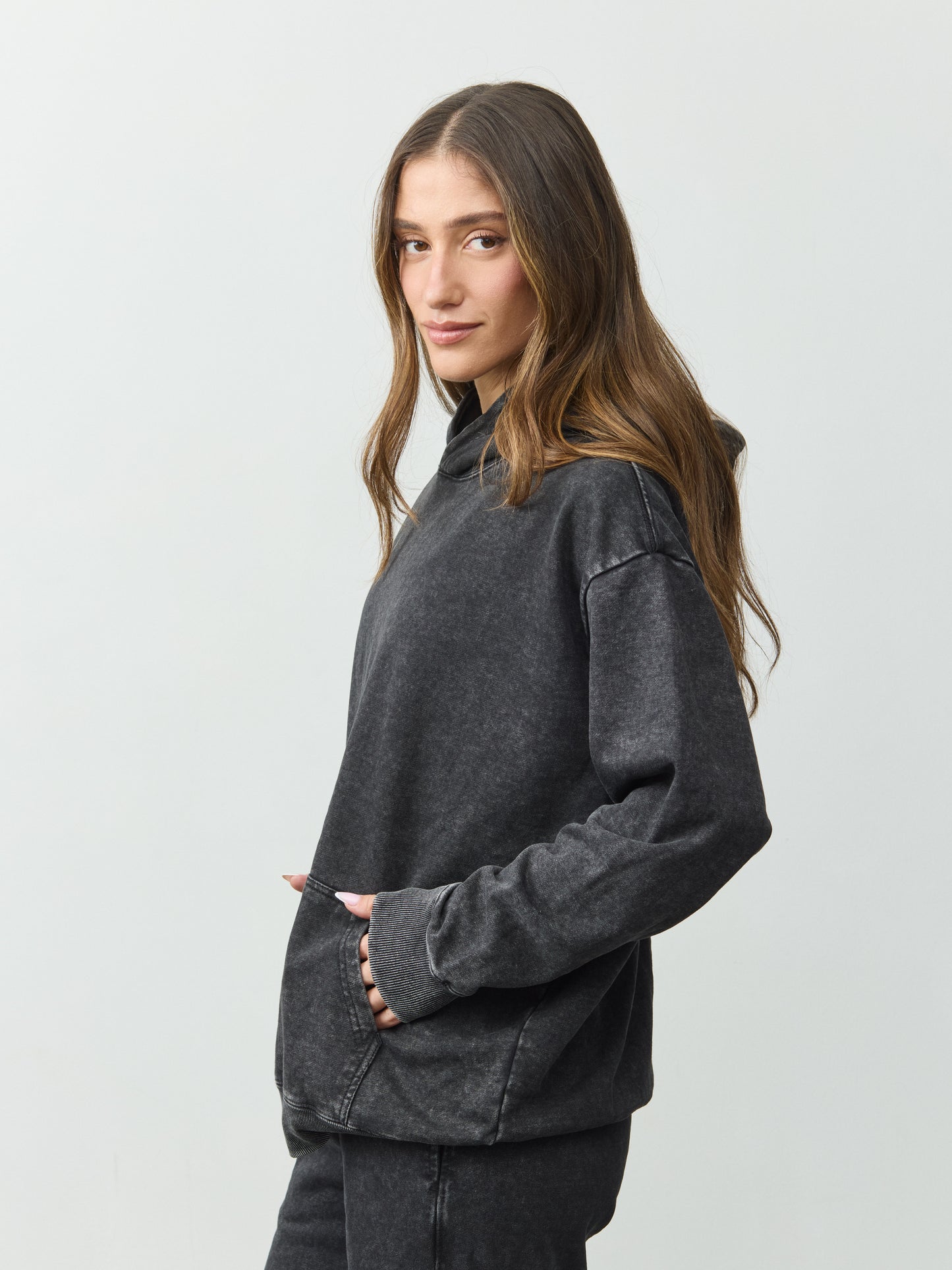 חליפת פוטר עם קפוצ'ון וינס | שחור