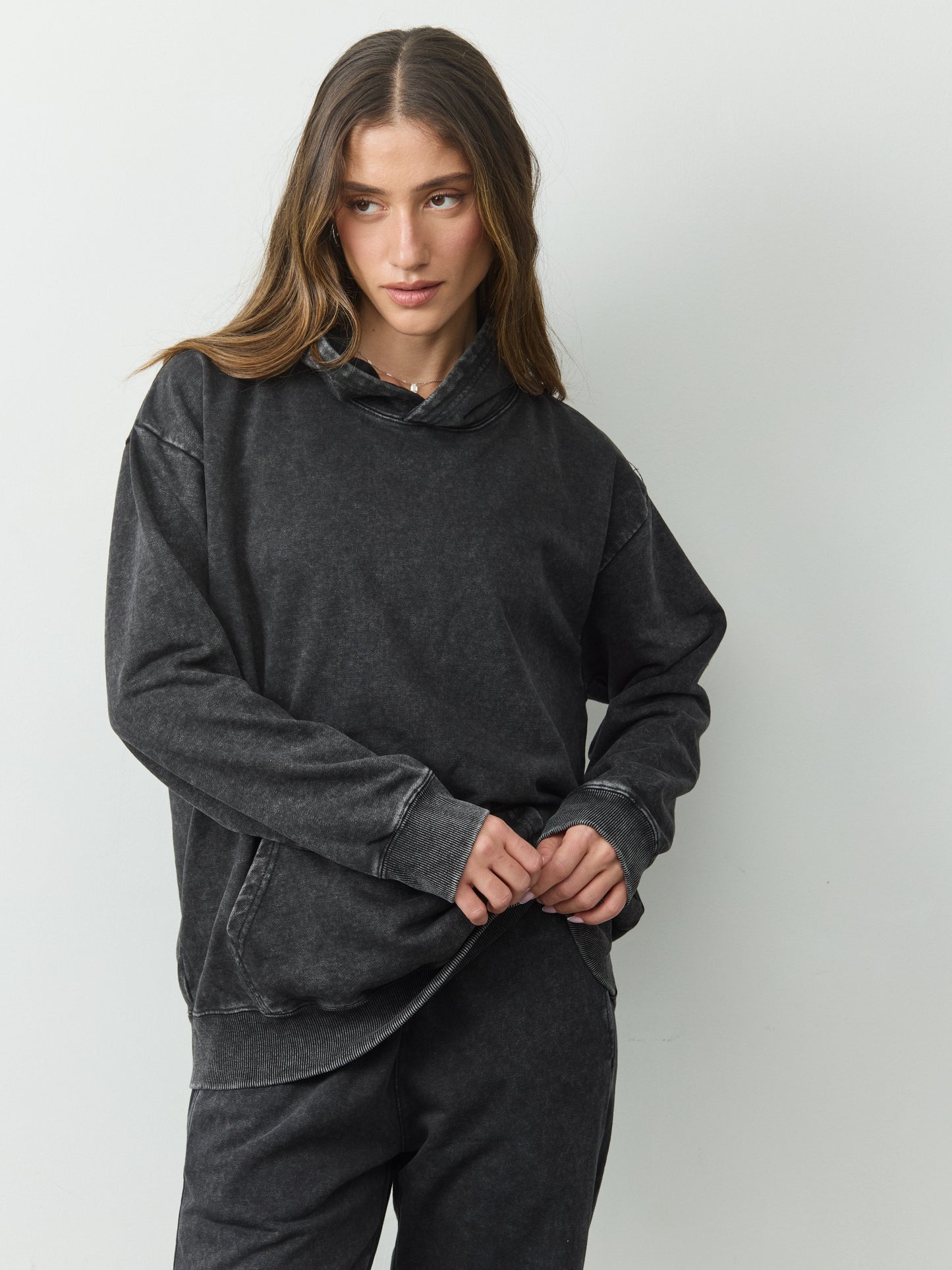 חליפת פוטר עם קפוצ'ון וינס | שחור