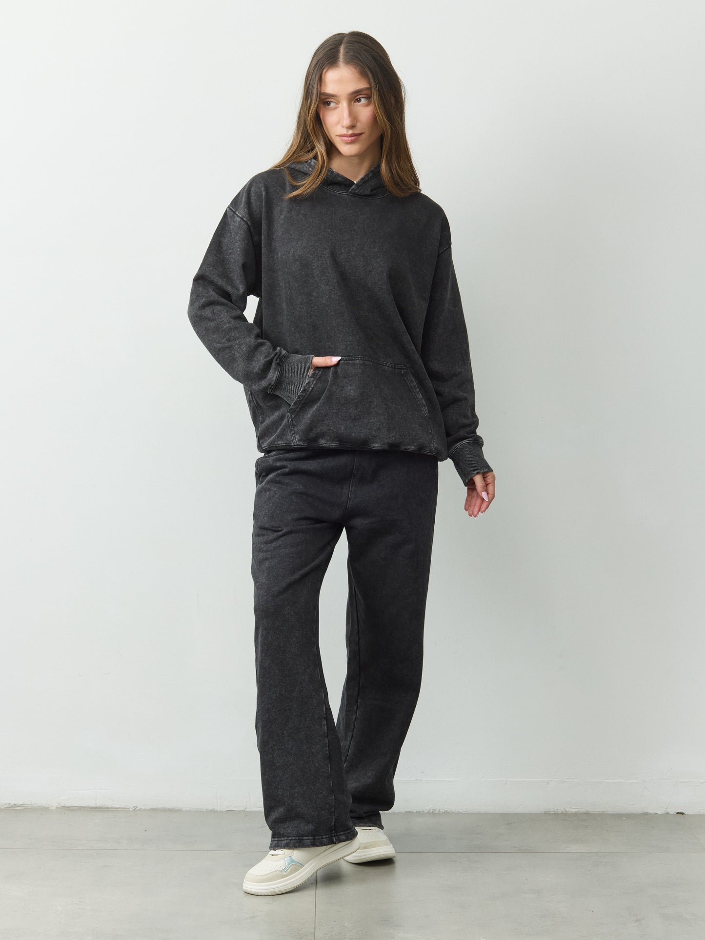 חליפת פוטר עם קפוצ'ון וינס | שחור