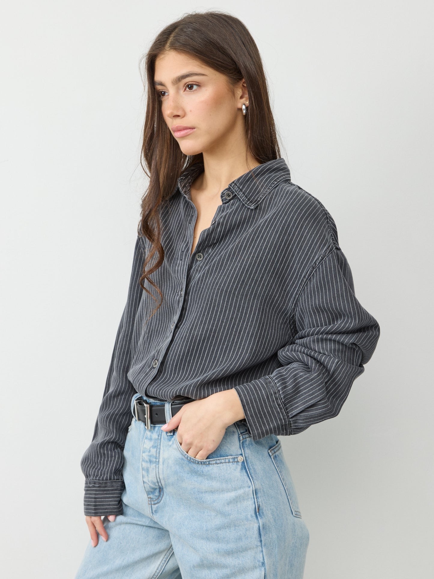 חולצה מכופתרת מריל | אפור