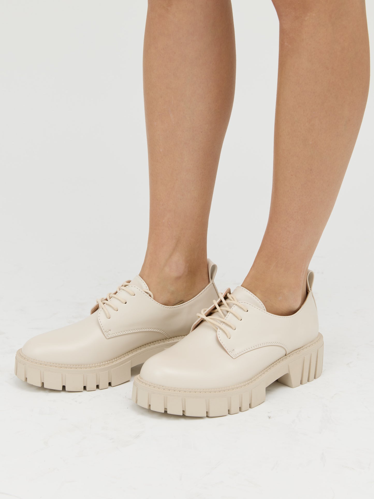 אוקספורד סוליית טרקטור גלוריה I בז'