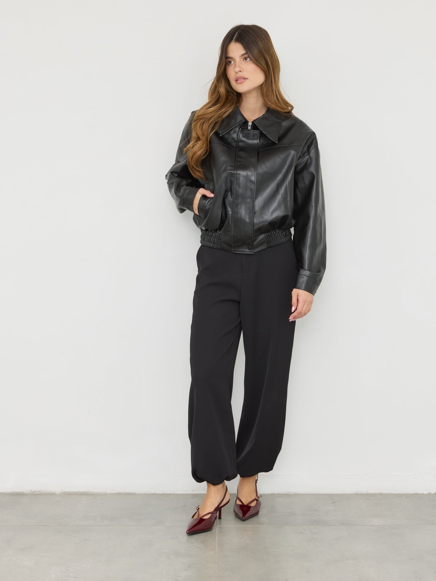 נעלי עקב רצועות שפיץ בלה | בורדו לק