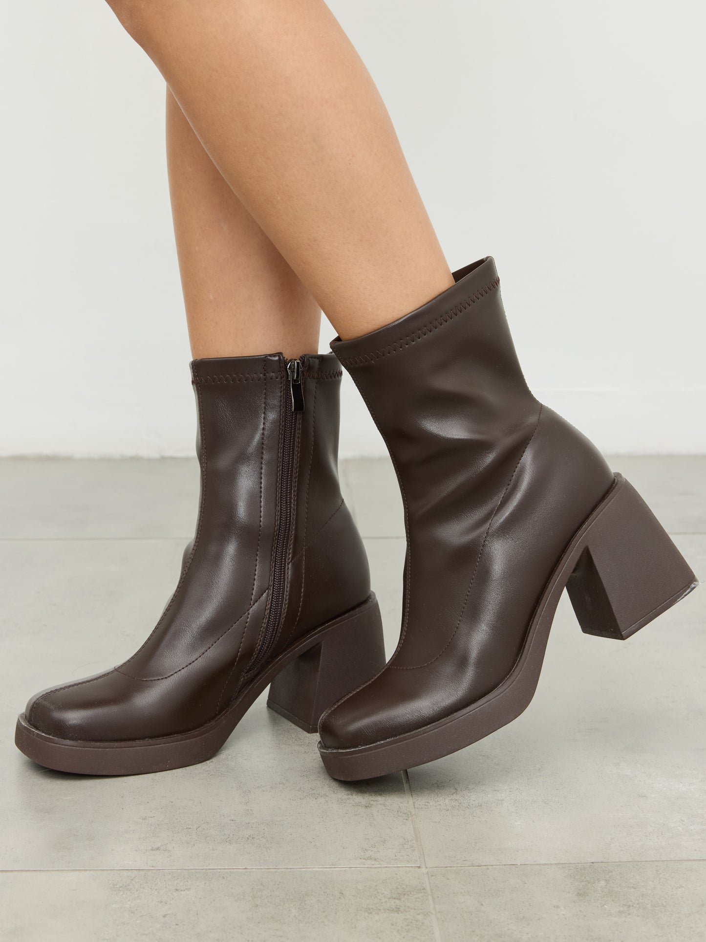 מגפוני עקב פלטפורמה גלן | חום