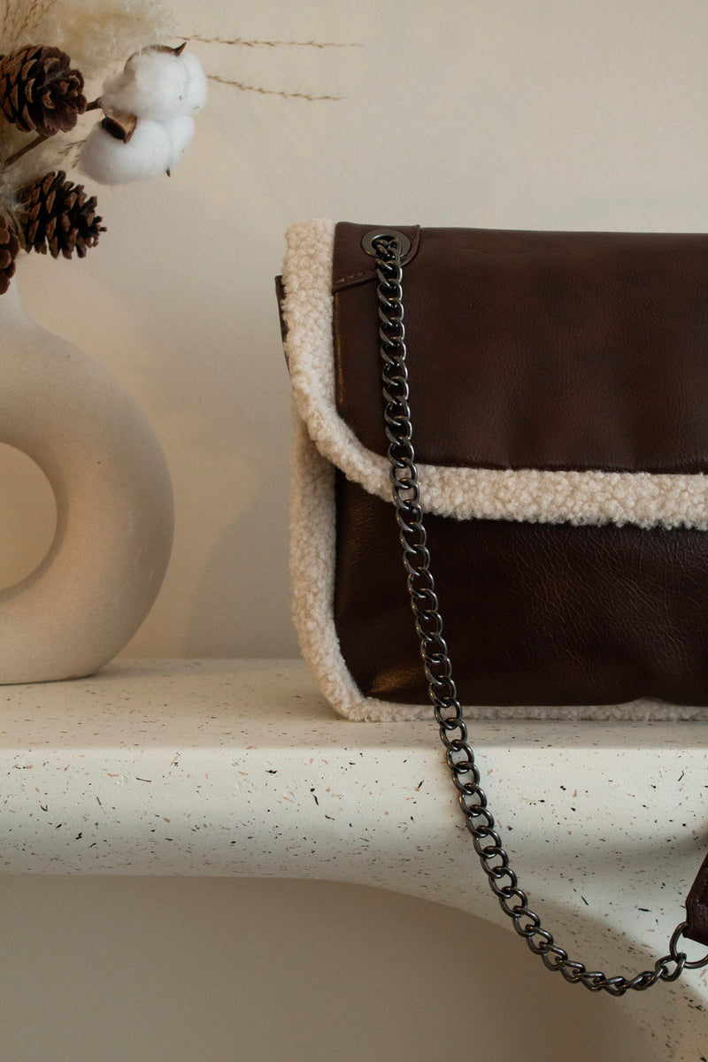 תיק דמוי פרווה ריד | חום