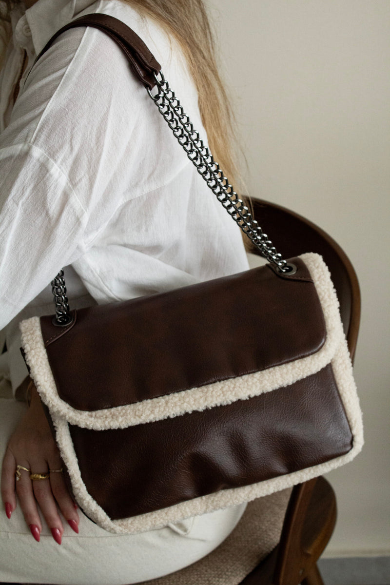 תיק דמוי פרווה ריד | חום