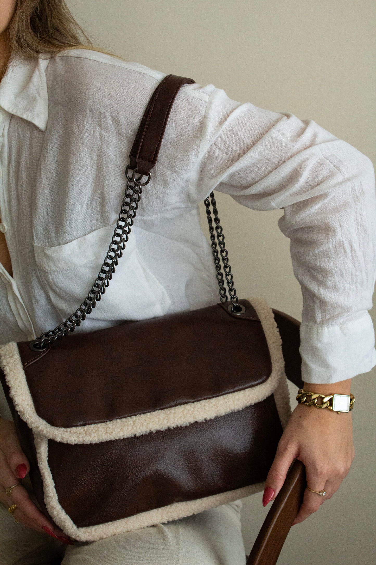 תיק דמוי פרווה ריד | חום